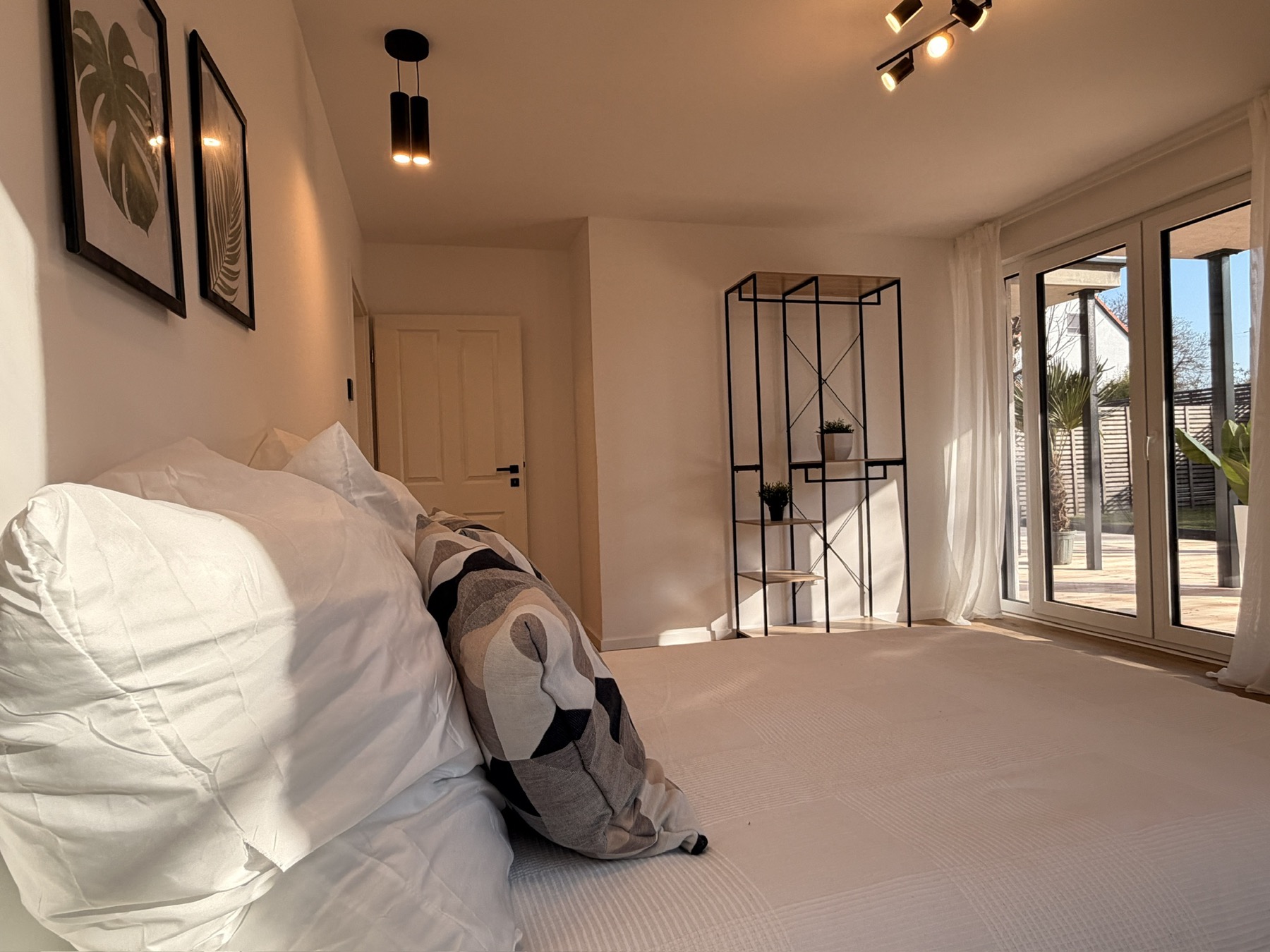 Zimmer mit Terrassenzugang